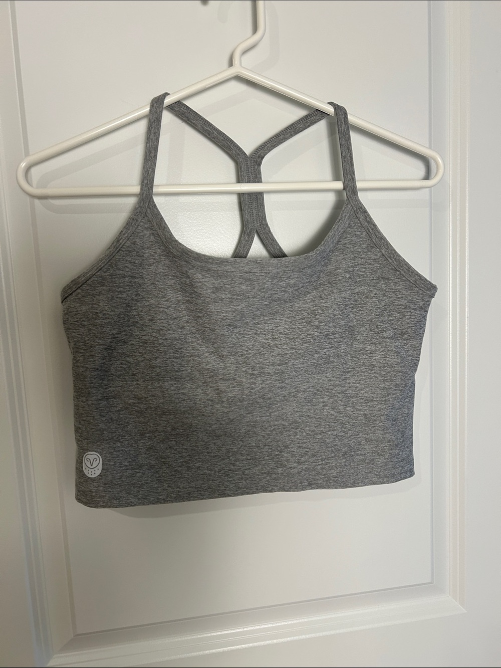 Beyond Yoga Gray Heather Strappy Cropped Tank